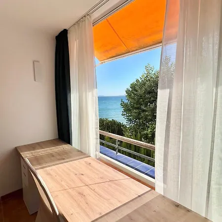 Apartamento Buenti First Line Estepona